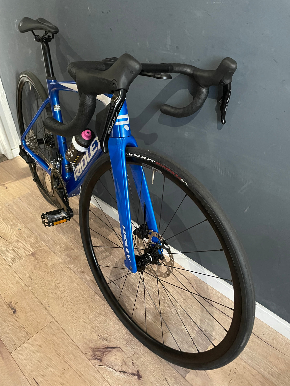 Testbike: Rennrad "Ridley Noah mit Shimano 105 DI2" Blau/ Nenngröße XS