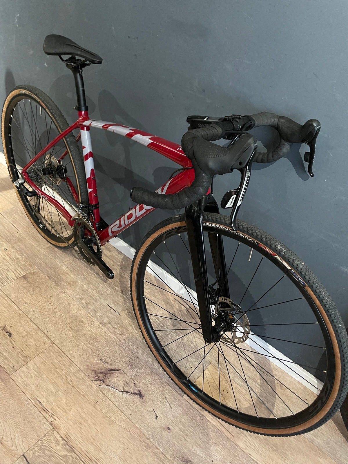 Testbike: Gravelbike "Ridley Kanzo A" bordeauxrot/ Nenngröße XS