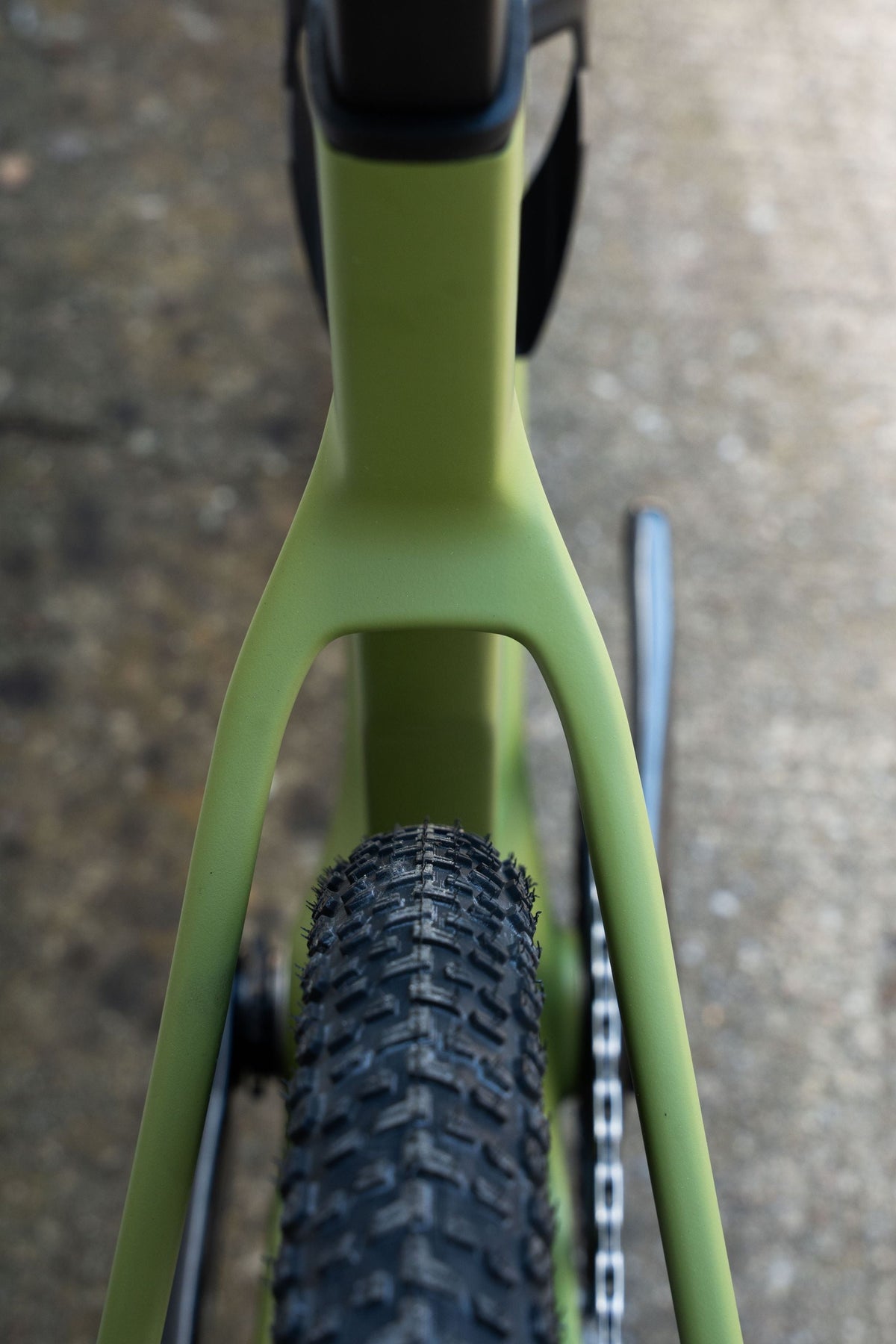 Gravelbike "Ridley ASTR RS mit Shimano GRX DI2 2x12" Crocodile Green