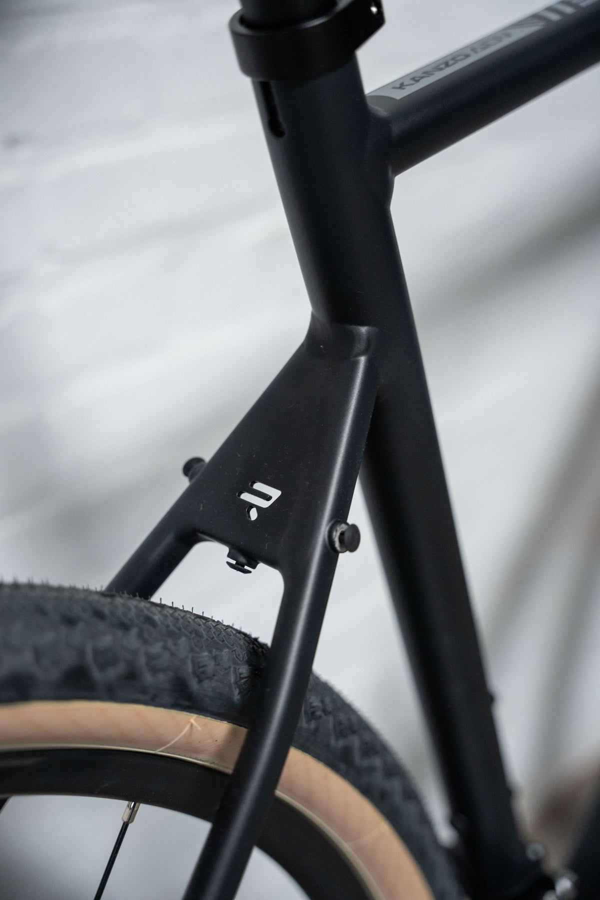 Gravelbike "Ridley Kanzo Adventure Alu Shimano GRX 400 2x10sp" Schwarz