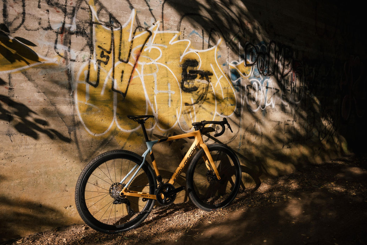 Gravelbike "Eddy Merckx Pévèle Carbon mit Shimano GRX800 2x12sp" Grün Gelb