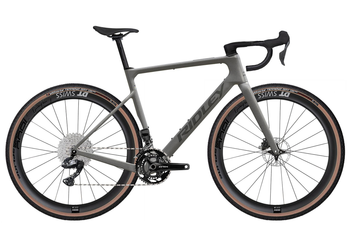 Gravelbike "Ridley ASTR mit GRX800 DI2 2x12 Speed" Empress Grey Metallic